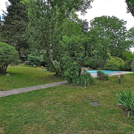 Porsenna Apartment